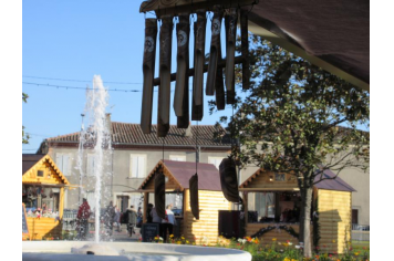 Le village de Noël Mairie de Cazères